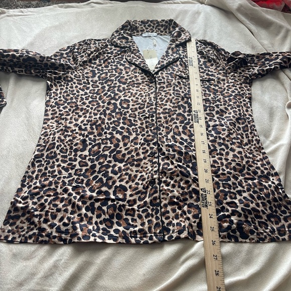 Amazon Ekouaer nwt leopard print rayon pajama set - Picture 5 of 11